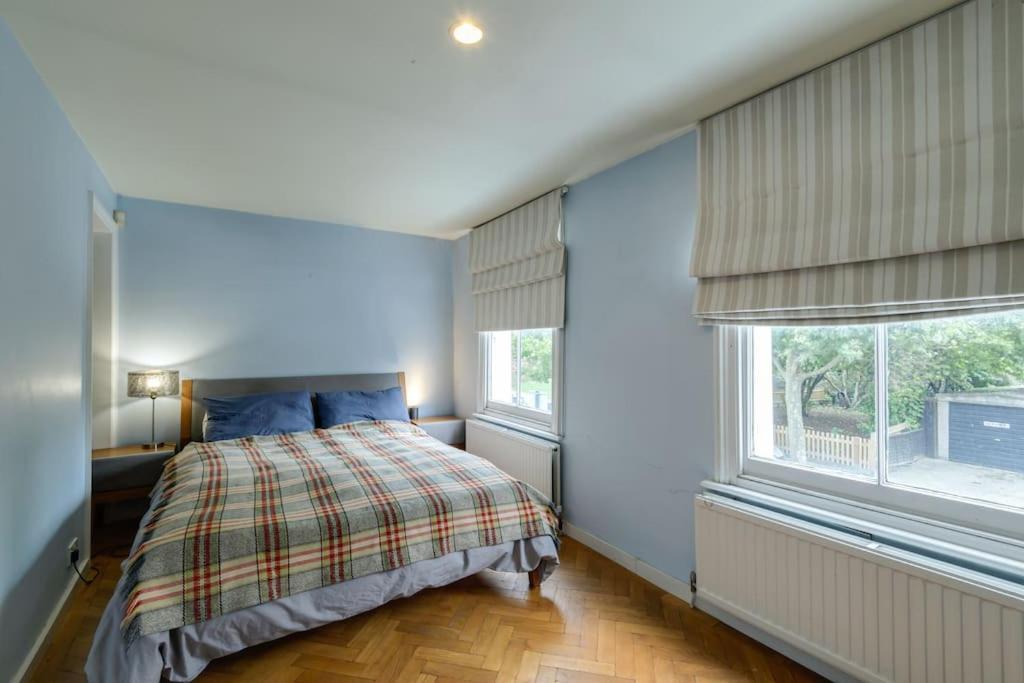 Casa vacanze 1 Bed Townhouse In Battersea Close To River Thames